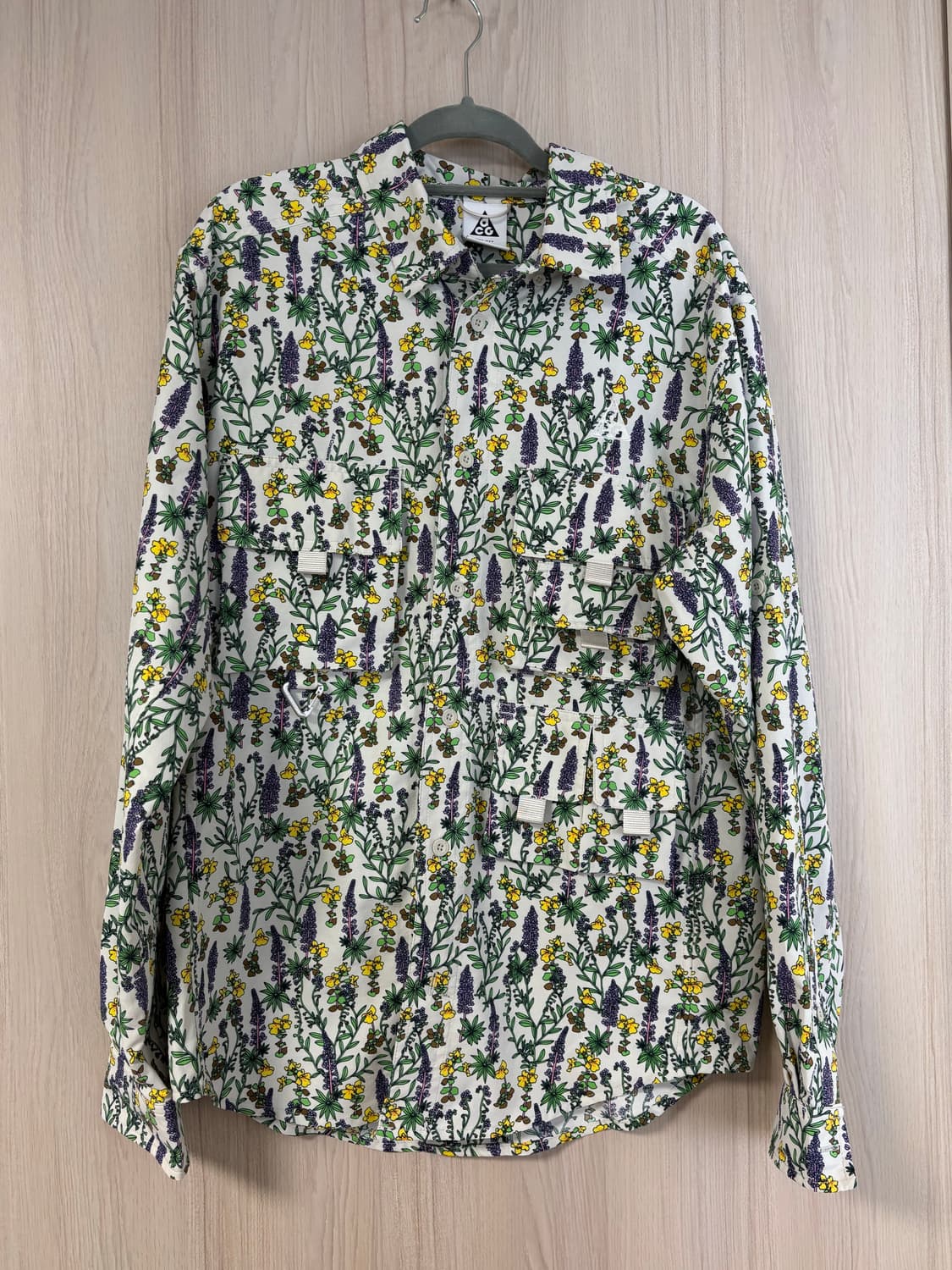 나이키 ACG 플라워 패턴 셔츠 m사이즈 상품이미지1