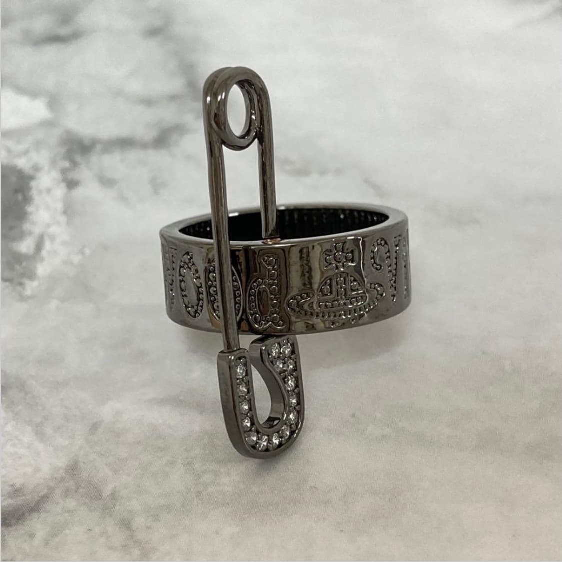 비비안웨스트우드 아카이브 버논링 클립 반지 상품이미지3