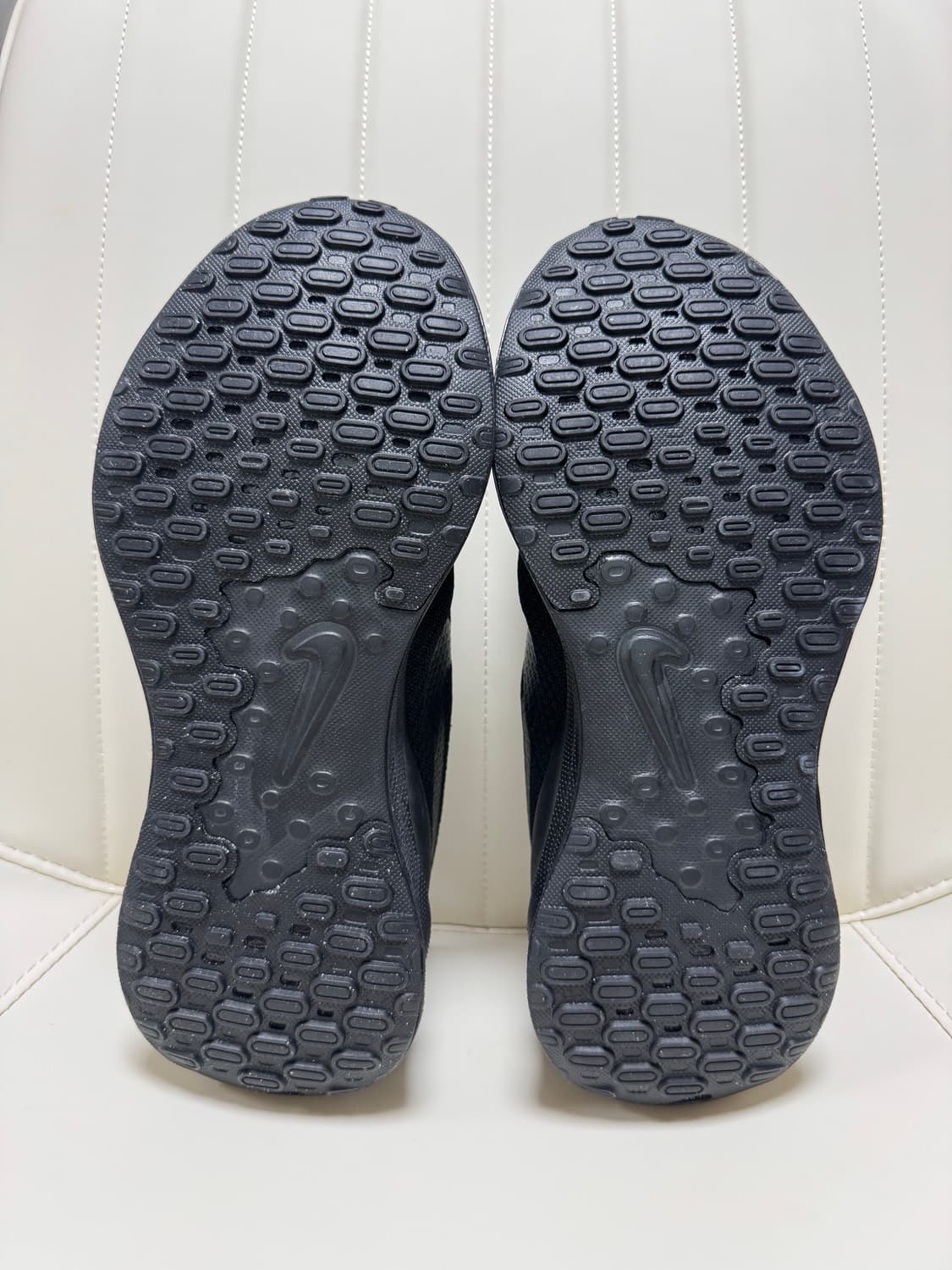 Nike 레볼루션7 wide 255 상품이미지4
