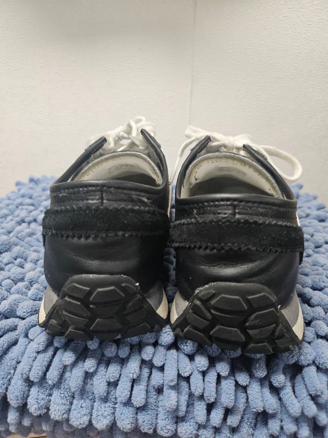 질스튜어트 뉴욕 스포츠 스위프트 블랙 가죽 스니커즈 235 상품이미지7