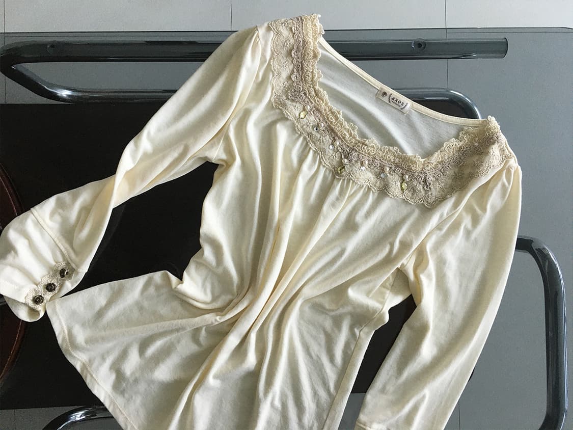axes femme) lace pearl top 상품이미지5
