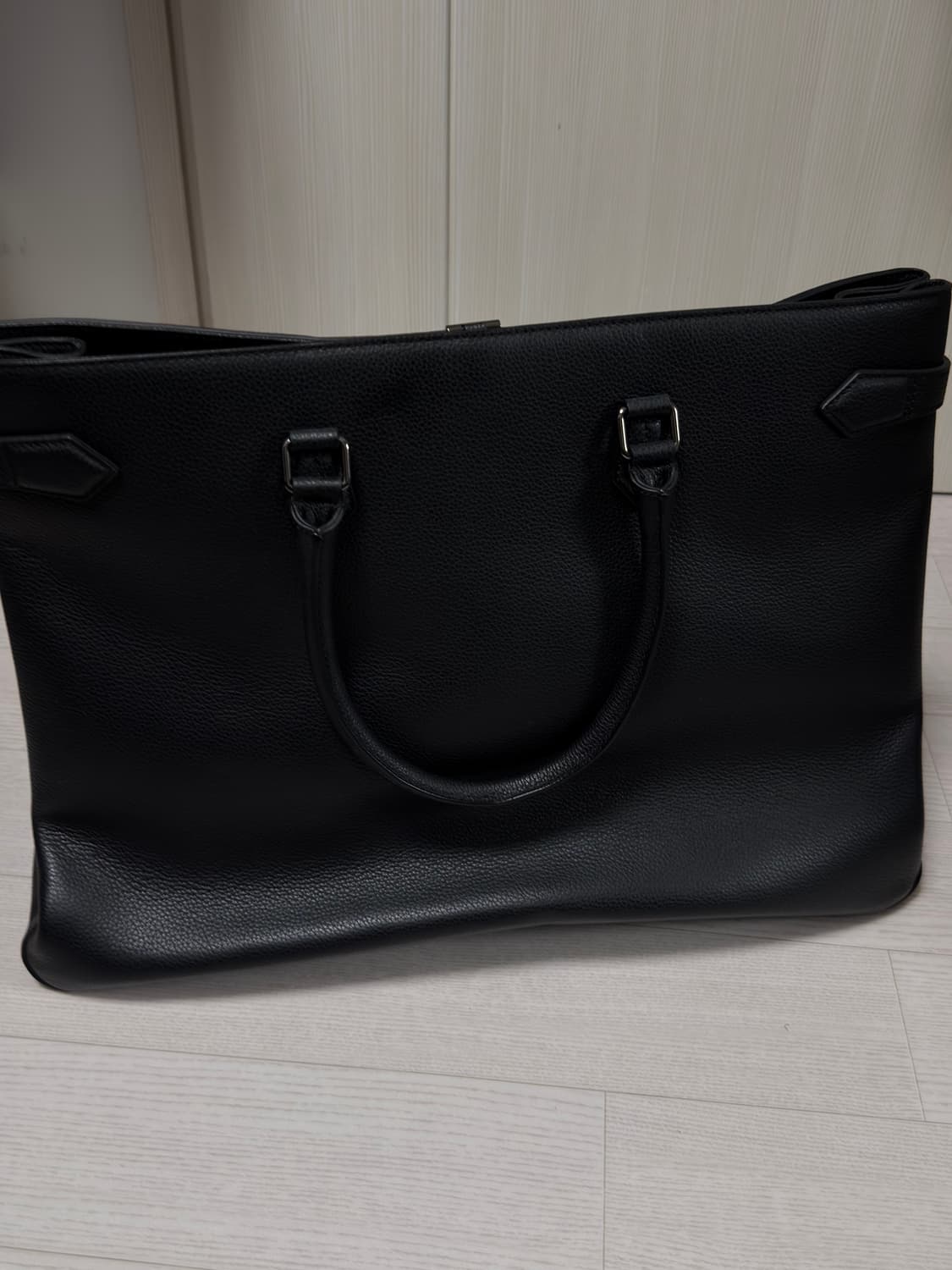 24FW 토니웩 가방 / 풀그레인 레더 토트백 / 마고백 / 새상품급 상품이미지5