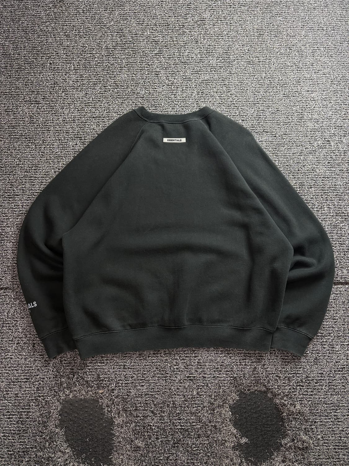 피어오브갓 에센셜 빅로고 크루넥 맨투맨 3850 상품이미지4