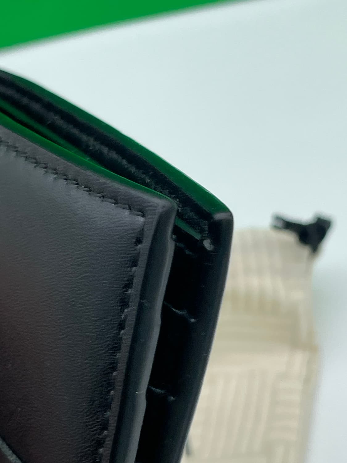 [ 새상품 / 풀구성 ] 보테가베네타 인트레치아토 맥시 반지갑 상품이미지6