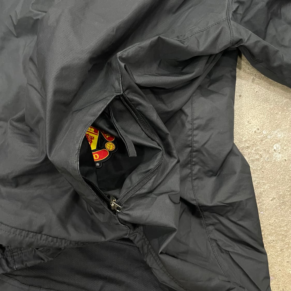 2012 나이키 맨체스터 유나이티드 패커블 자켓 상품이미지9