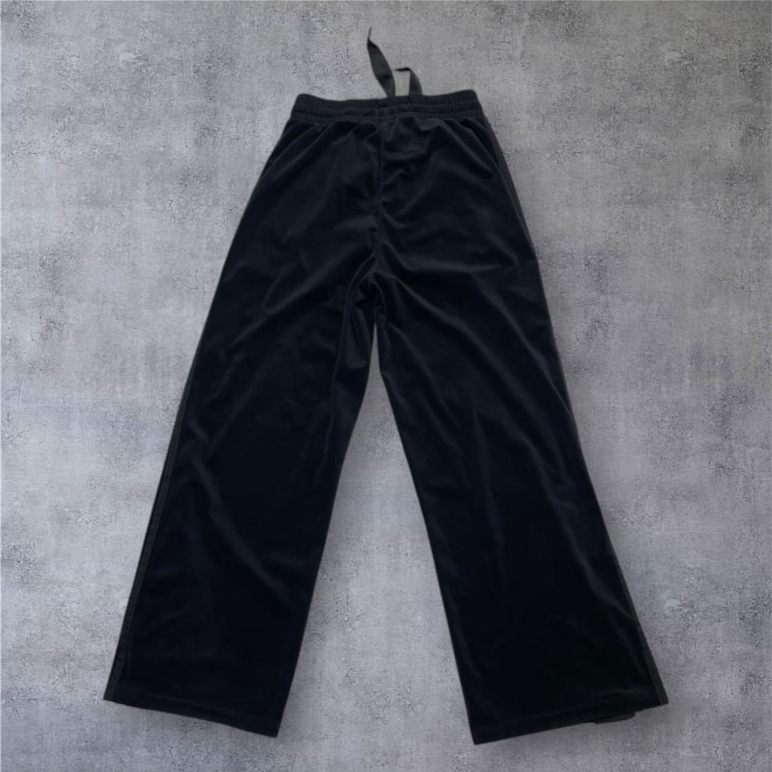 아디다스 Adidas 블랙 벨루어 와이드 트랙팬츠 XS 상품이미지6