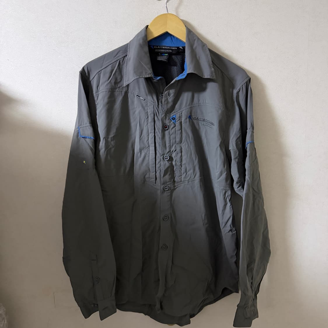 클라터뮤젠 슬레이프너 남성 셔츠 L (남성 105정도) 상품이미지1