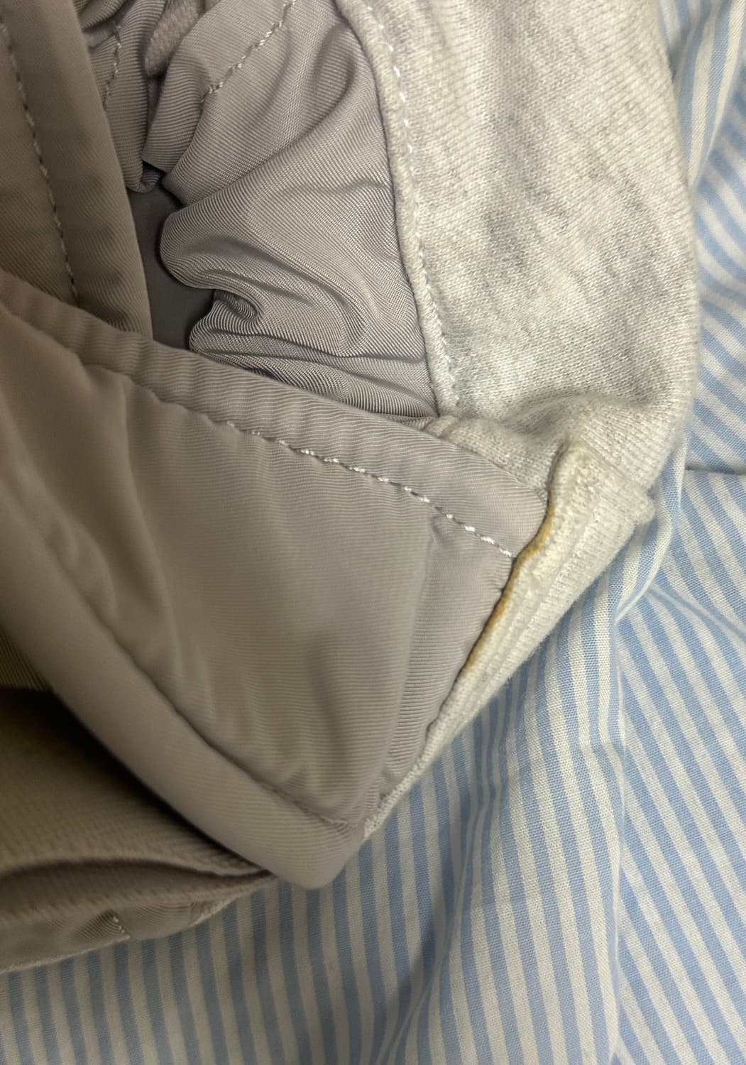 미스치프 드로우스트링 더플백 상품이미지3