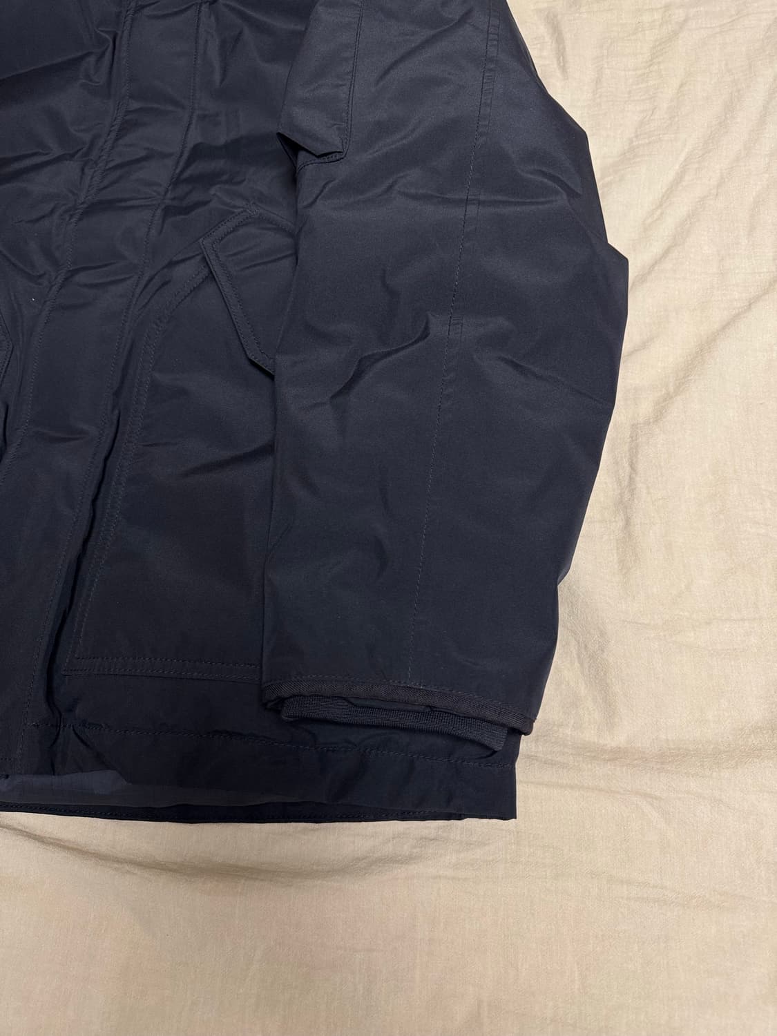 [m]나나미카 고어텍스 다운 코트 네이비 상품이미지3