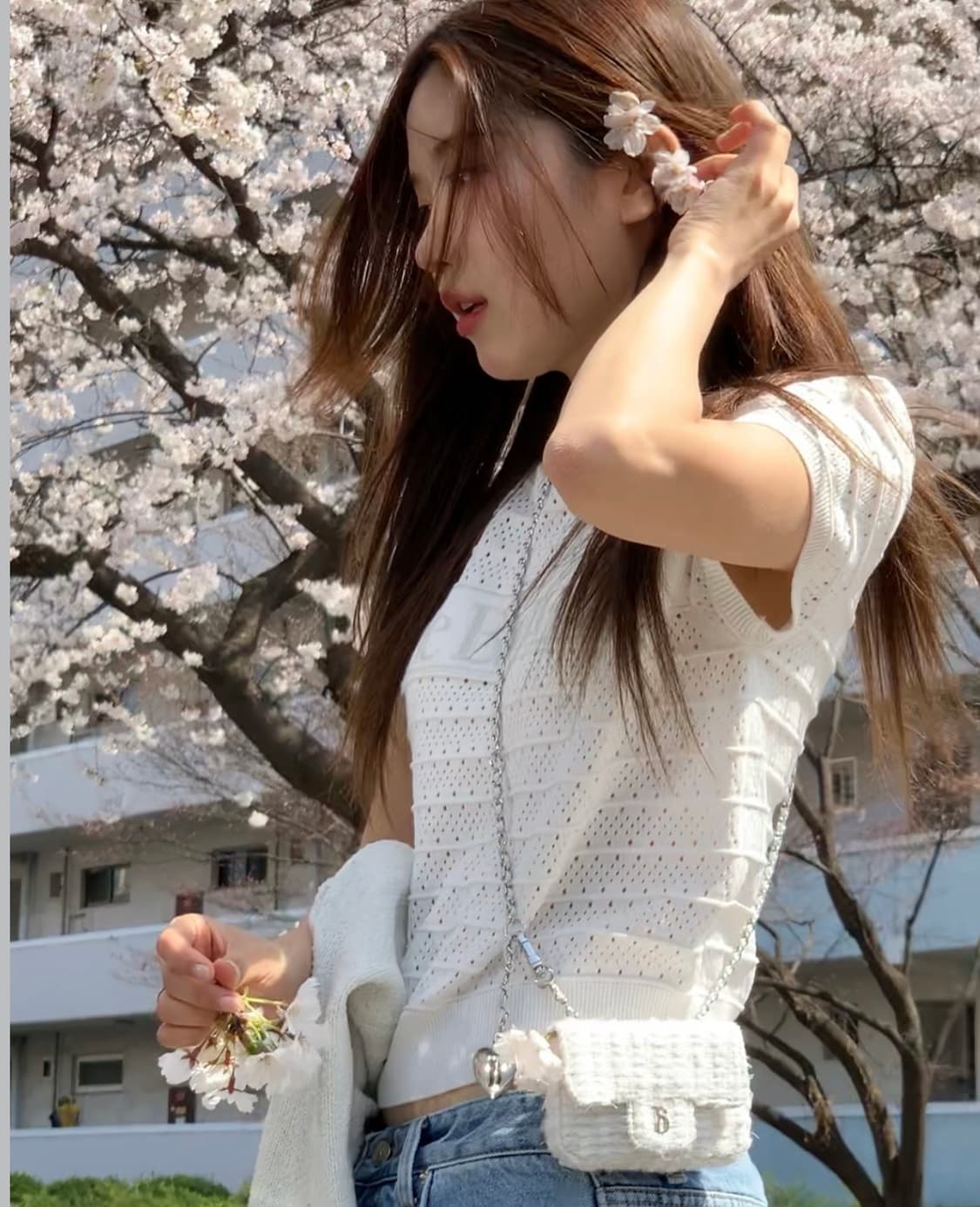 더바넷 Helen Logo Jacquard Knit Top 반팔 니트 상품이미지2