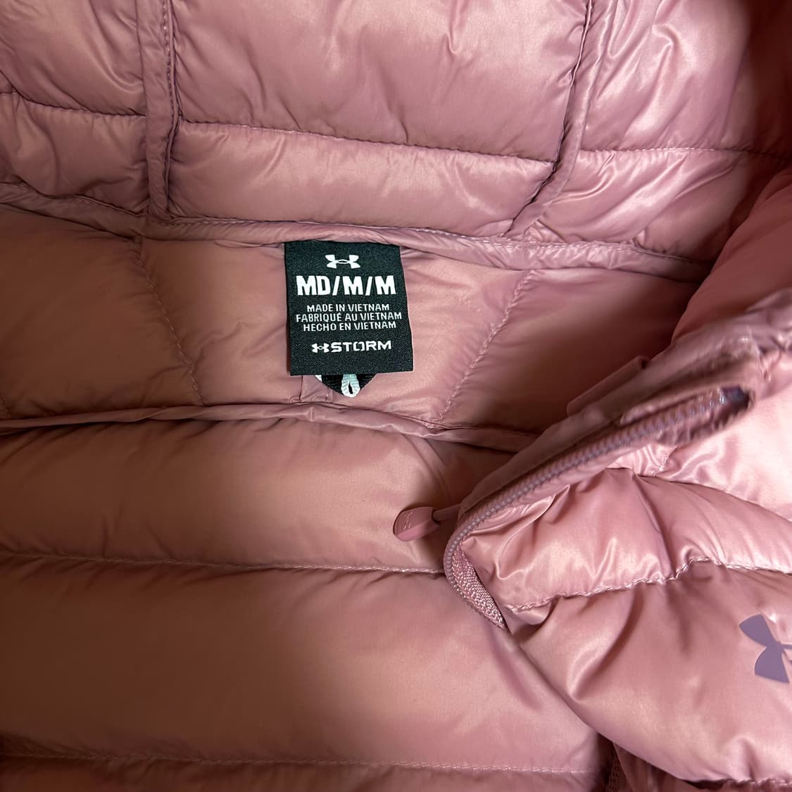 언더아머 경량패딩 상품이미지2