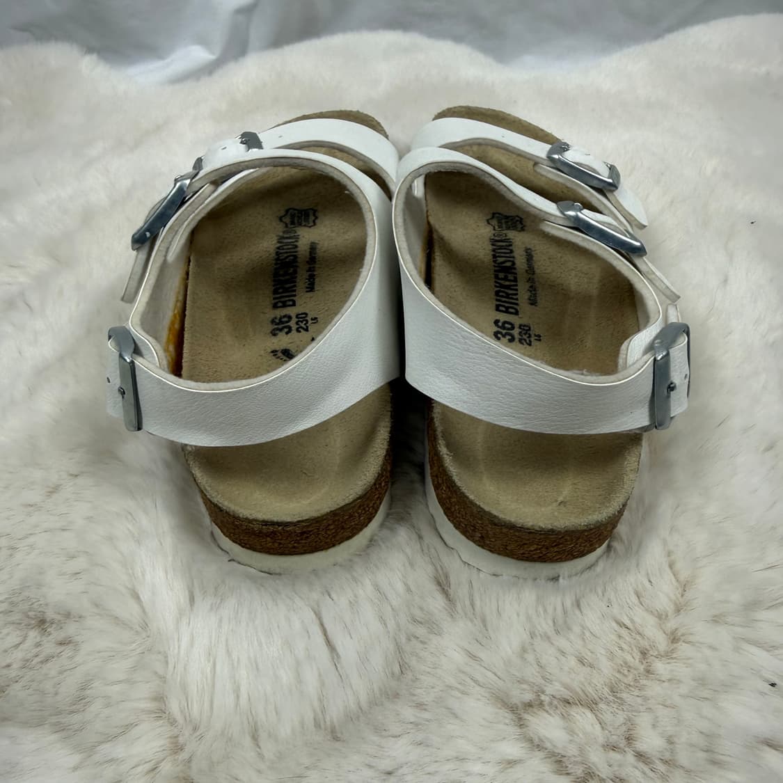 230) 버켄스탁 밀라노 샌들 화이트 상품이미지4