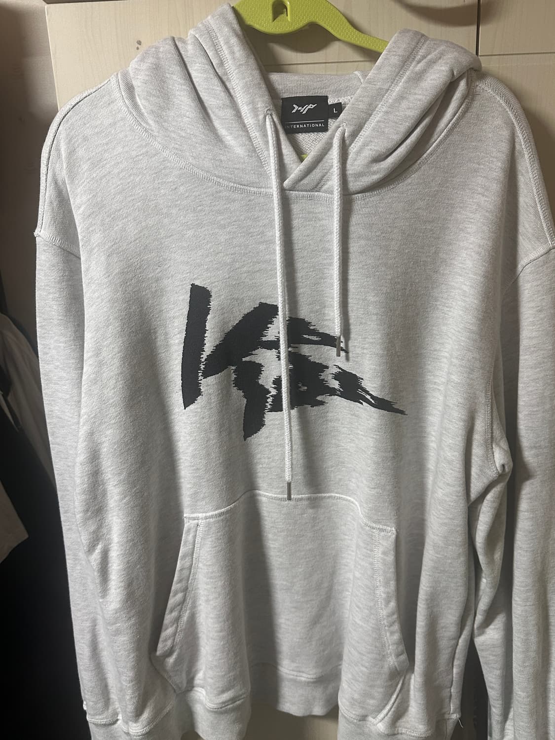[L] I4P 후드티 그레이 상품이미지1