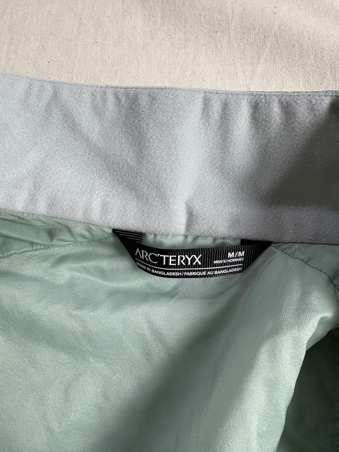 Arcteryx 아크테릭스 맨즈 스톤그린 아톰 자켓 M 상품이미지6