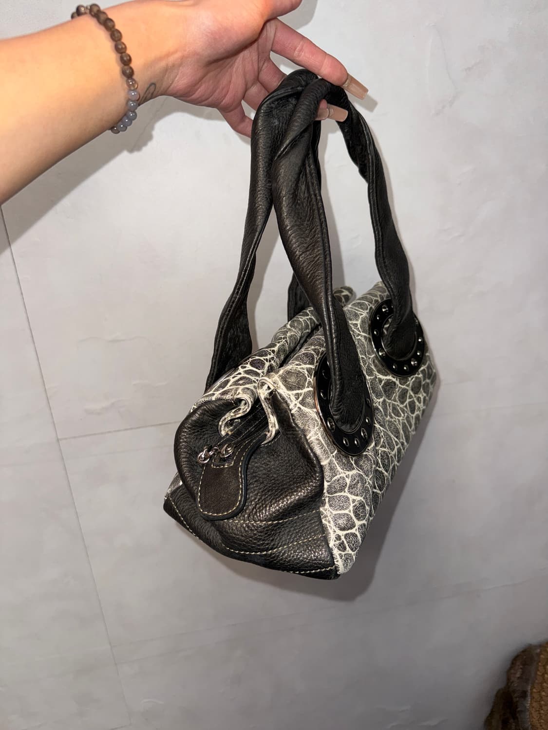 Mila Schön charcoal stud python 숄더백 상품이미지3