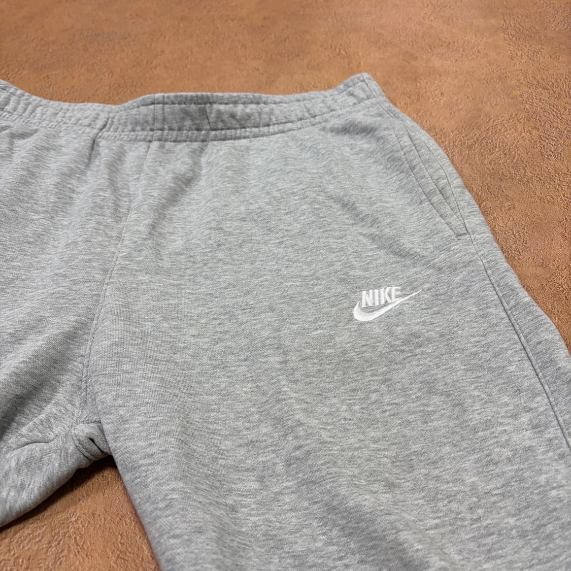 나이키 자수로고 트레이닝 조거 팬츠 상품이미지2