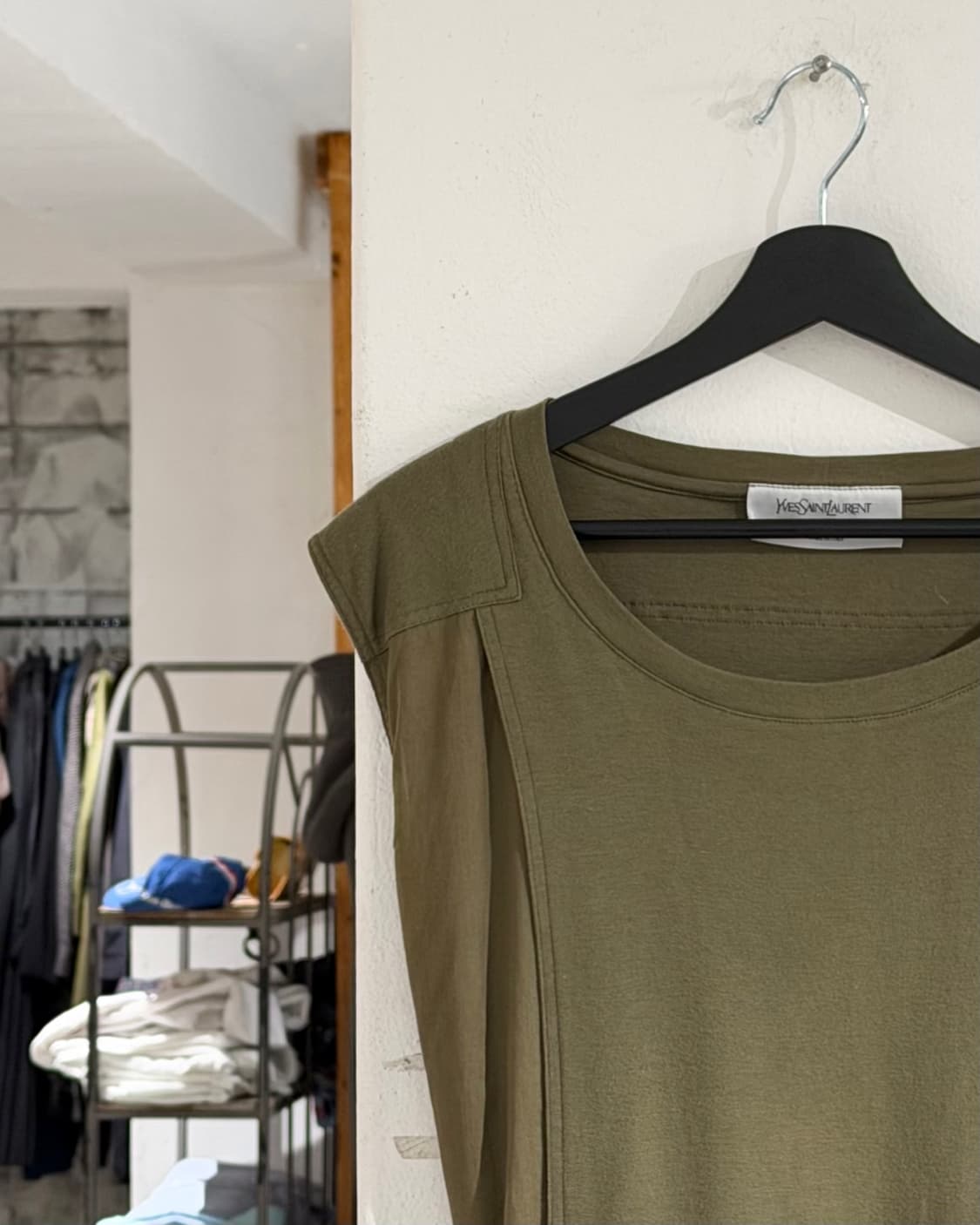 이브 생로랑 카키 스트랩 슬리브리스 상품이미지2