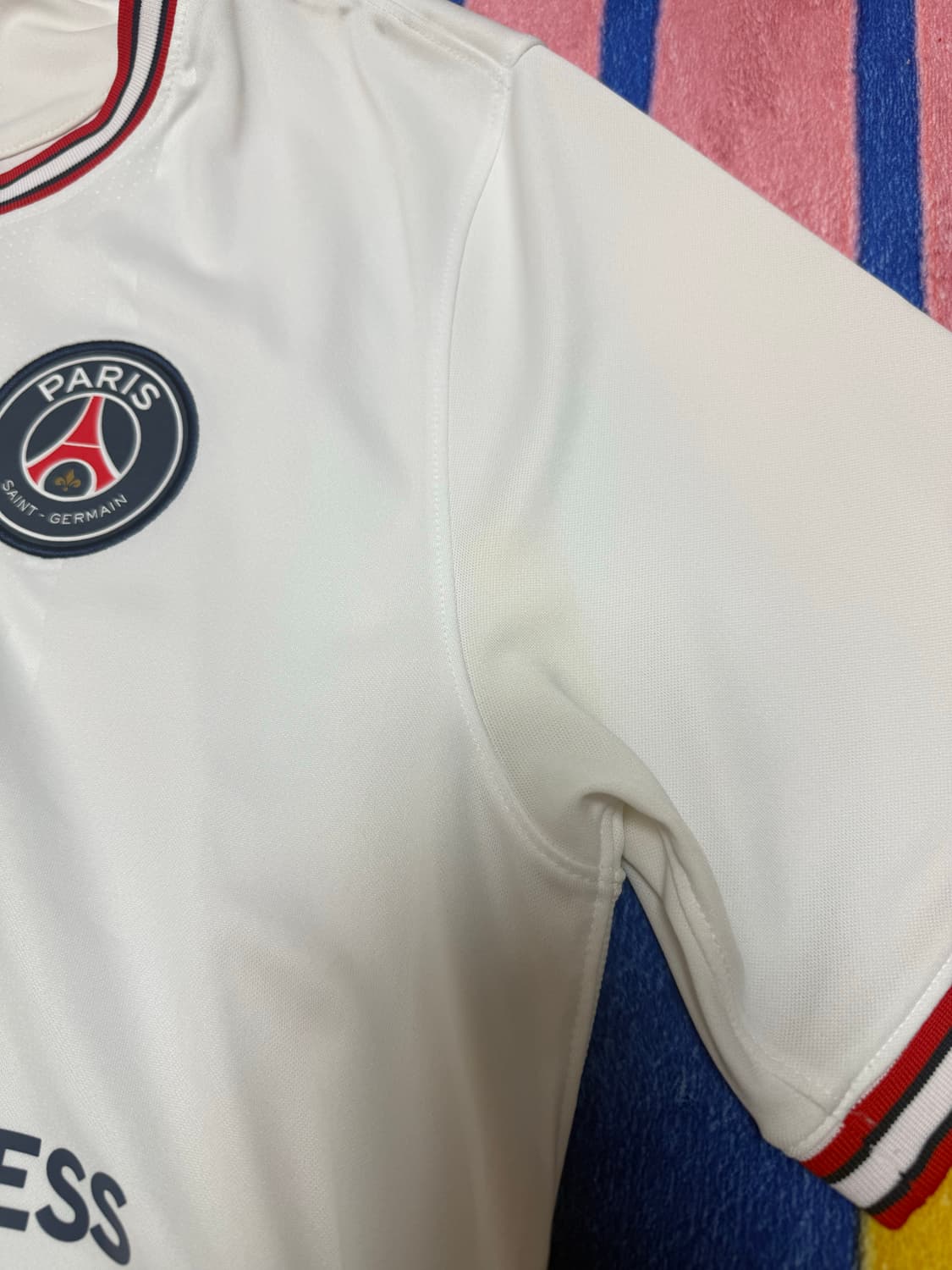 나이키조던 x 파리생제르맹 22/23 L size 상품이미지4