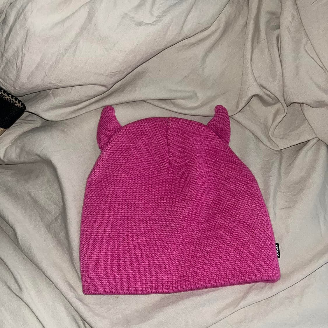 팔라스 호니 나인 커프 비니 쇼크 핑크 상품이미지2