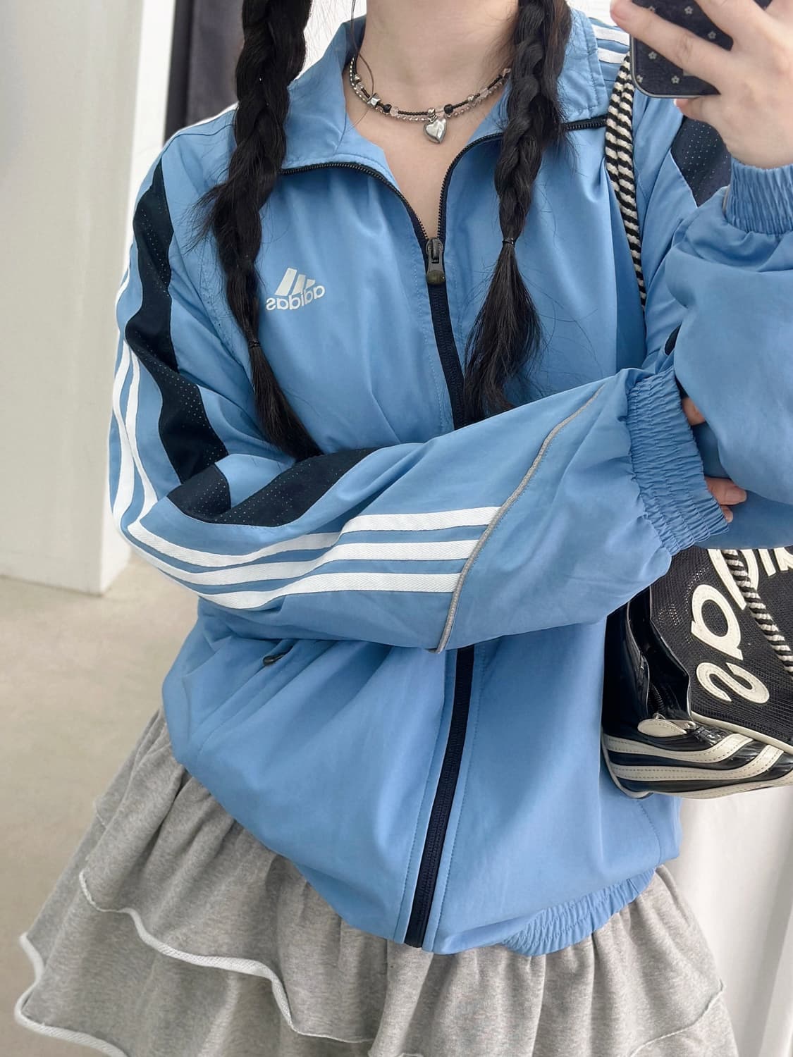 아디다스 스카이블루 삼선 바람막이  상품이미지2