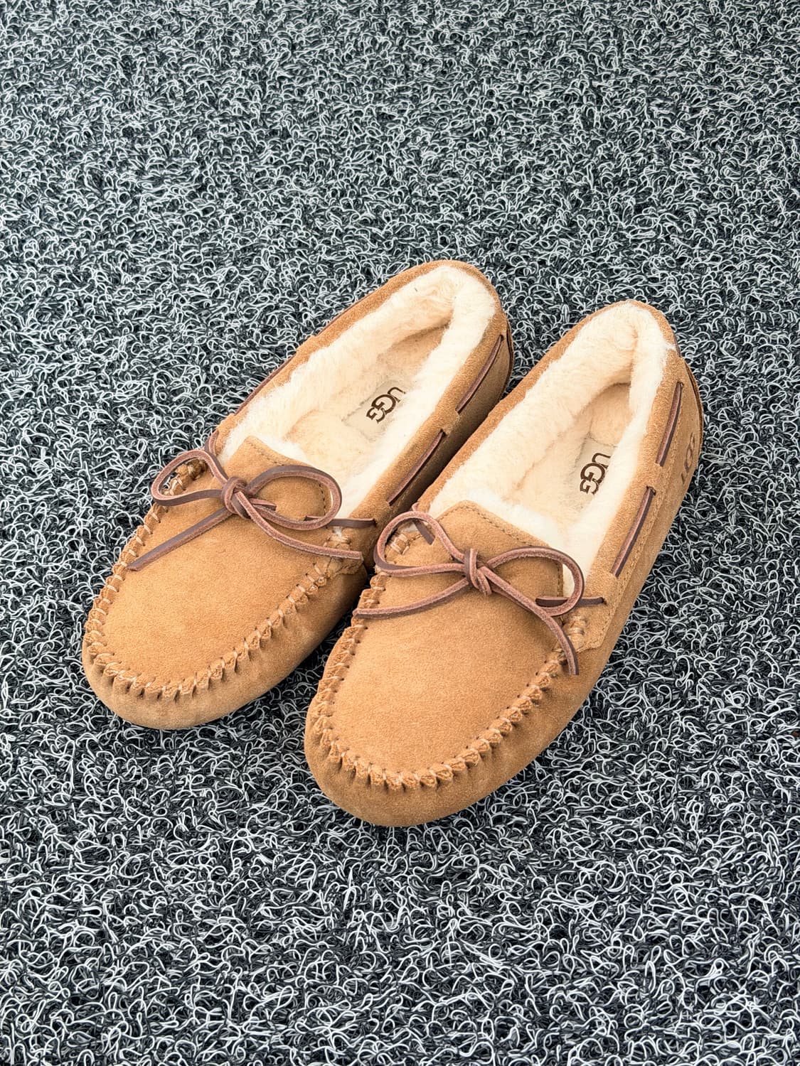 UGG 어그 모카신 브라운 US5 (225mm) 상품이미지3