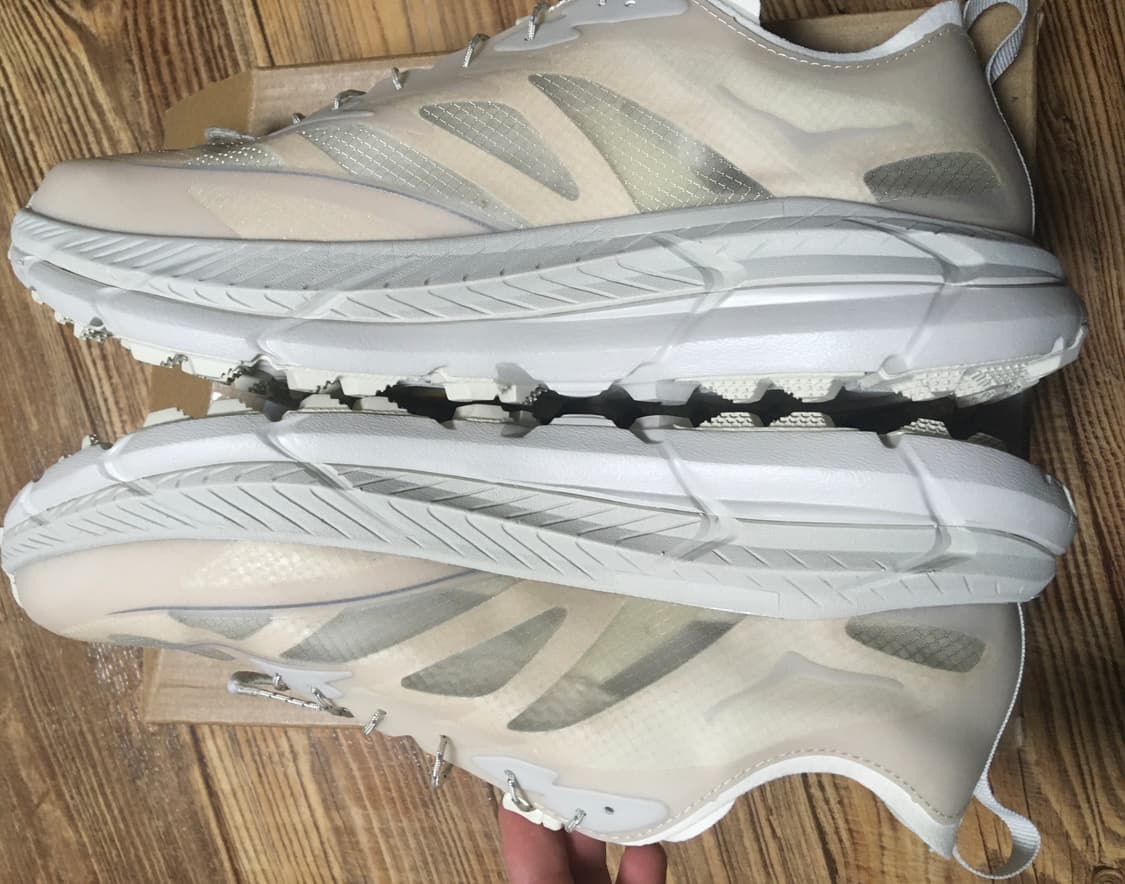 호카 새티스파이 마파테스피드4 라이트 본 판매합니다 상품이미지5