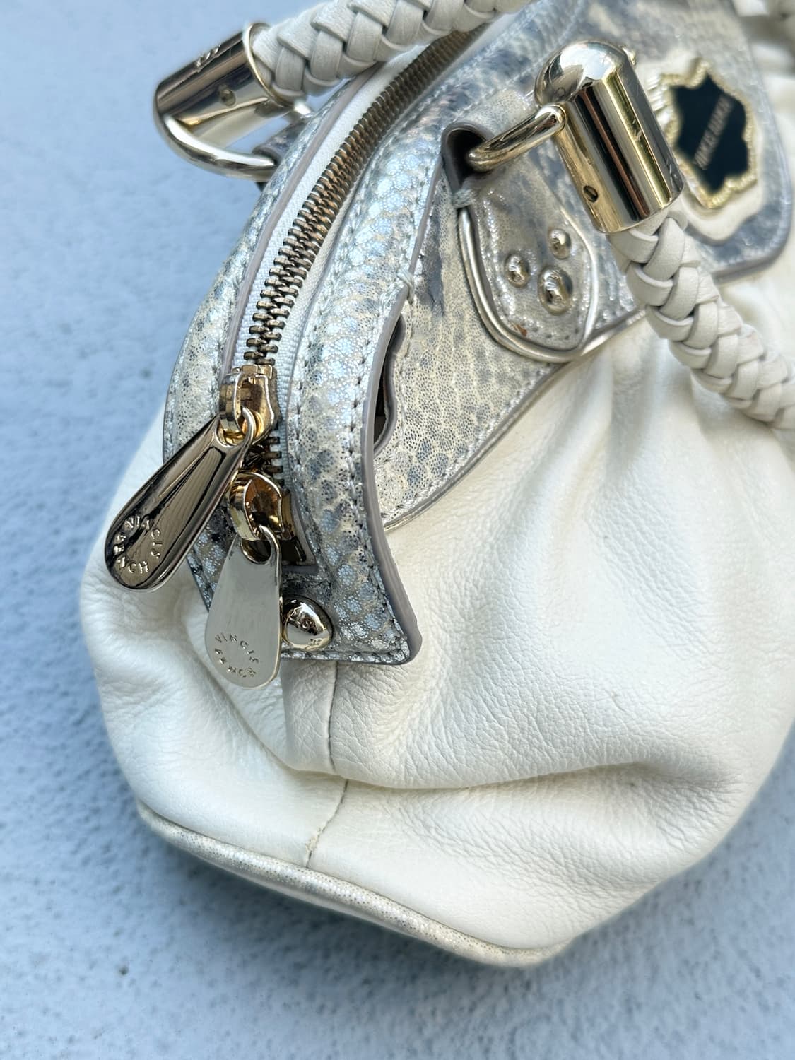 VINCIS BENCH handbag  상품이미지2