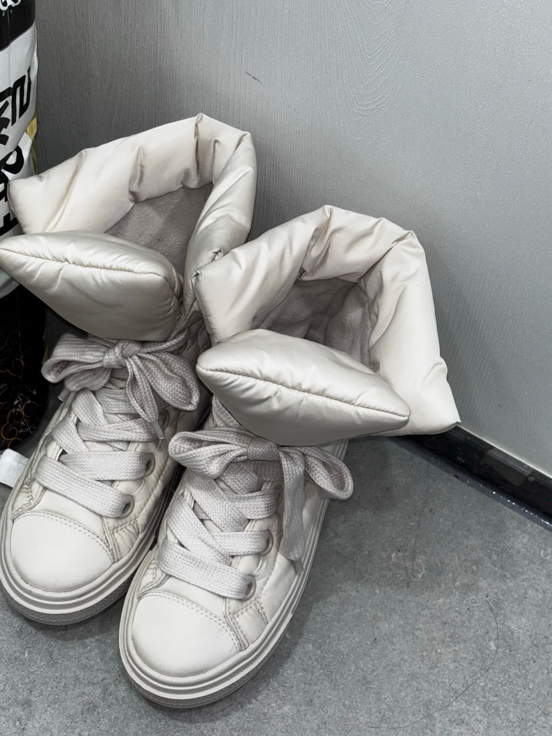 240 / 컨버스 척테일러 올스타 엘리먼츠 부츠 라이트 듄 A14273C 상품이미지1