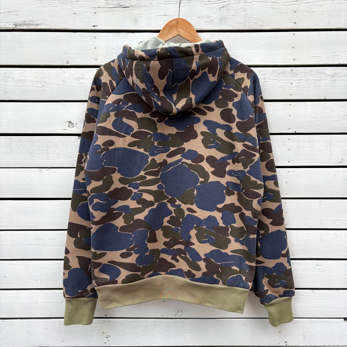 Carhartt 칼하트 카모 후드집업 상품이미지2