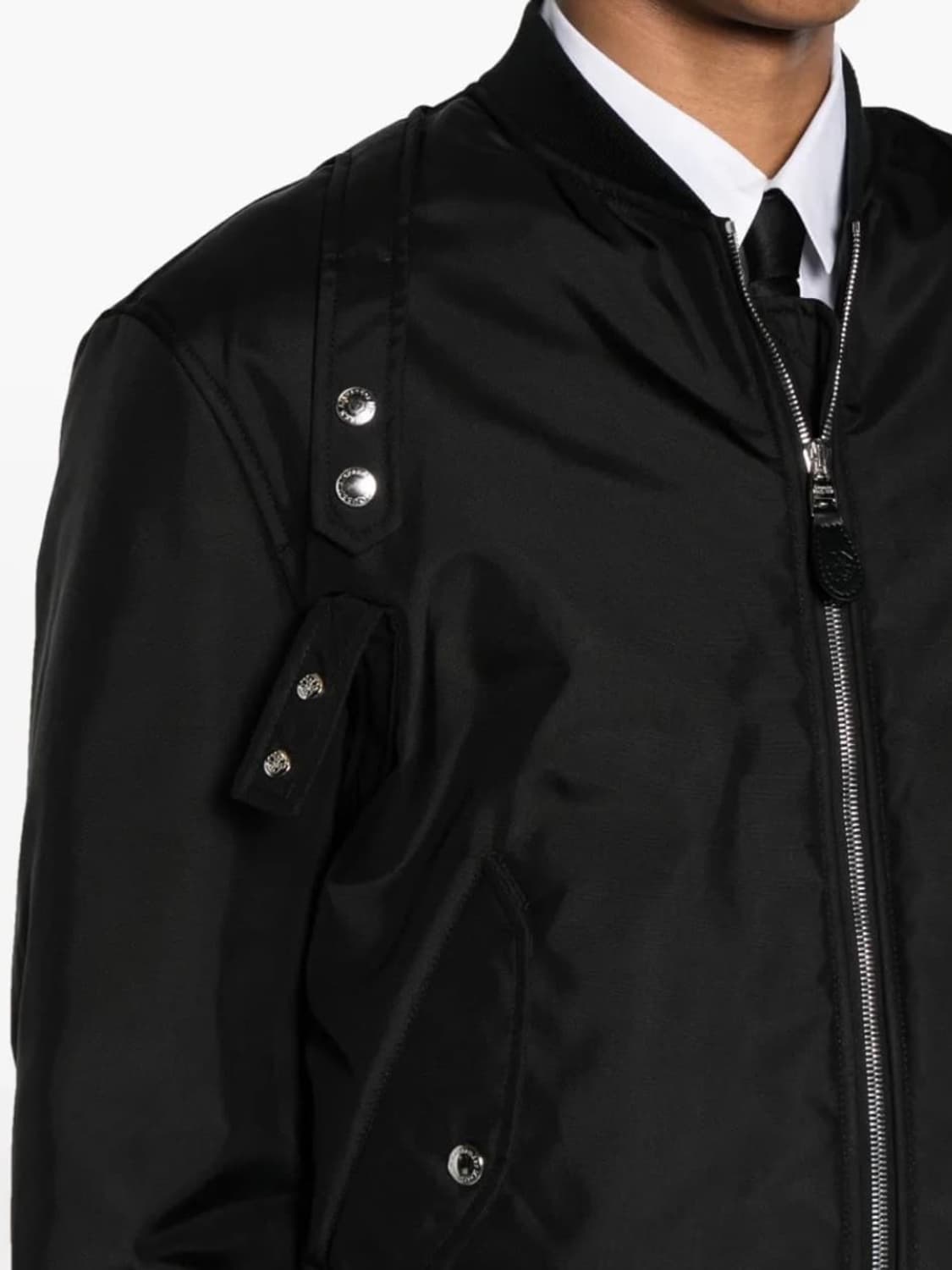 [새상품] 알렉산더 맥퀸 하네스 MA-1 봄버 자켓 블랙 (48) 상품이미지7