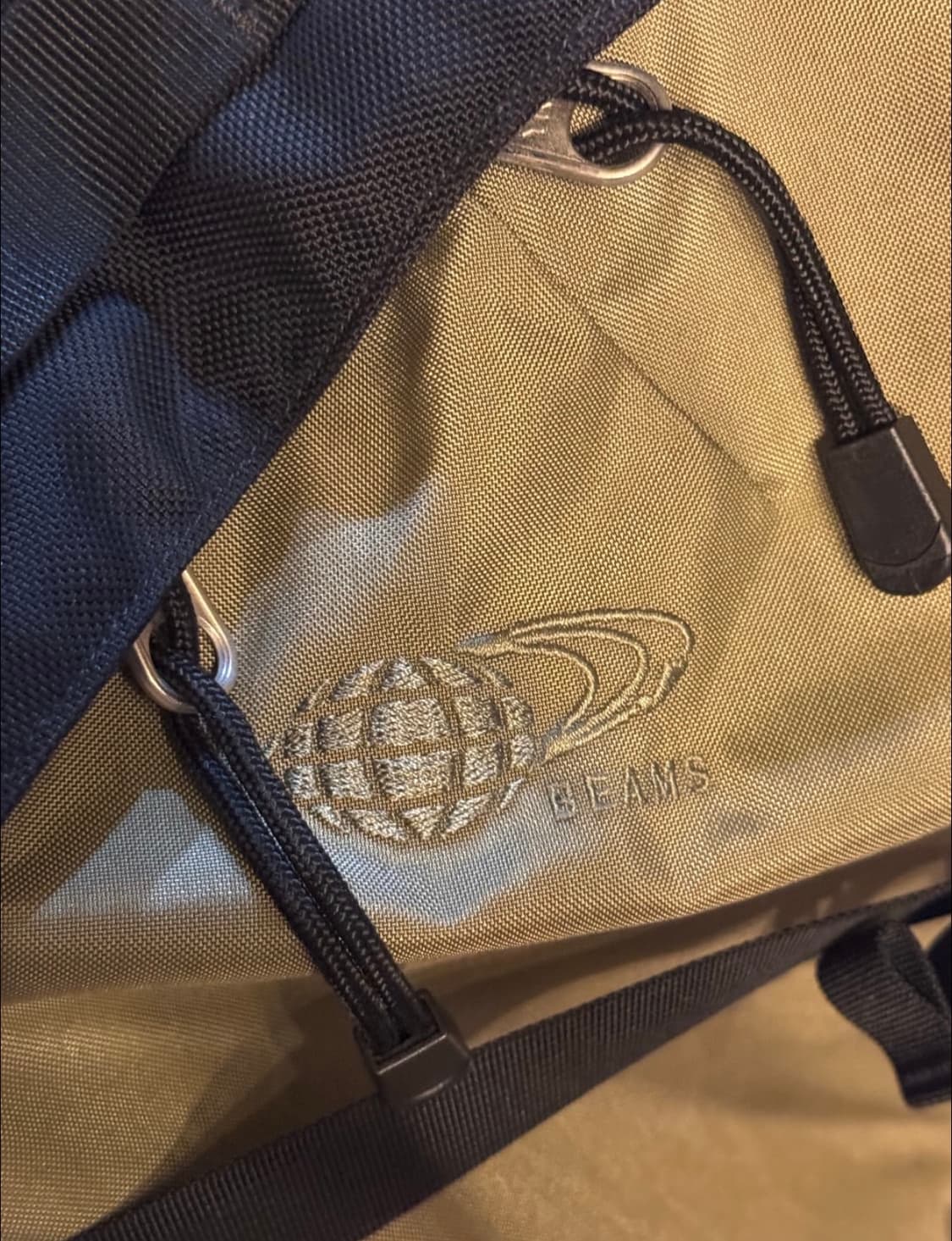 아크테릭스x빔즈 -세브링25 크레이지 패턴 백팩 상품이미지2