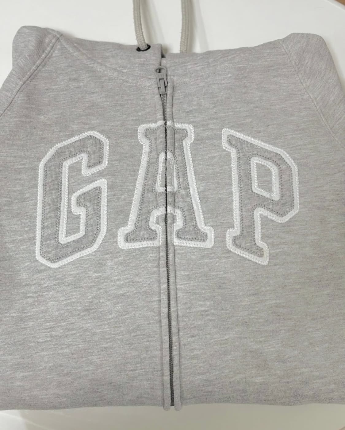 GAP 연그레이 슬림핏 후집🫧🪽 상품이미지5