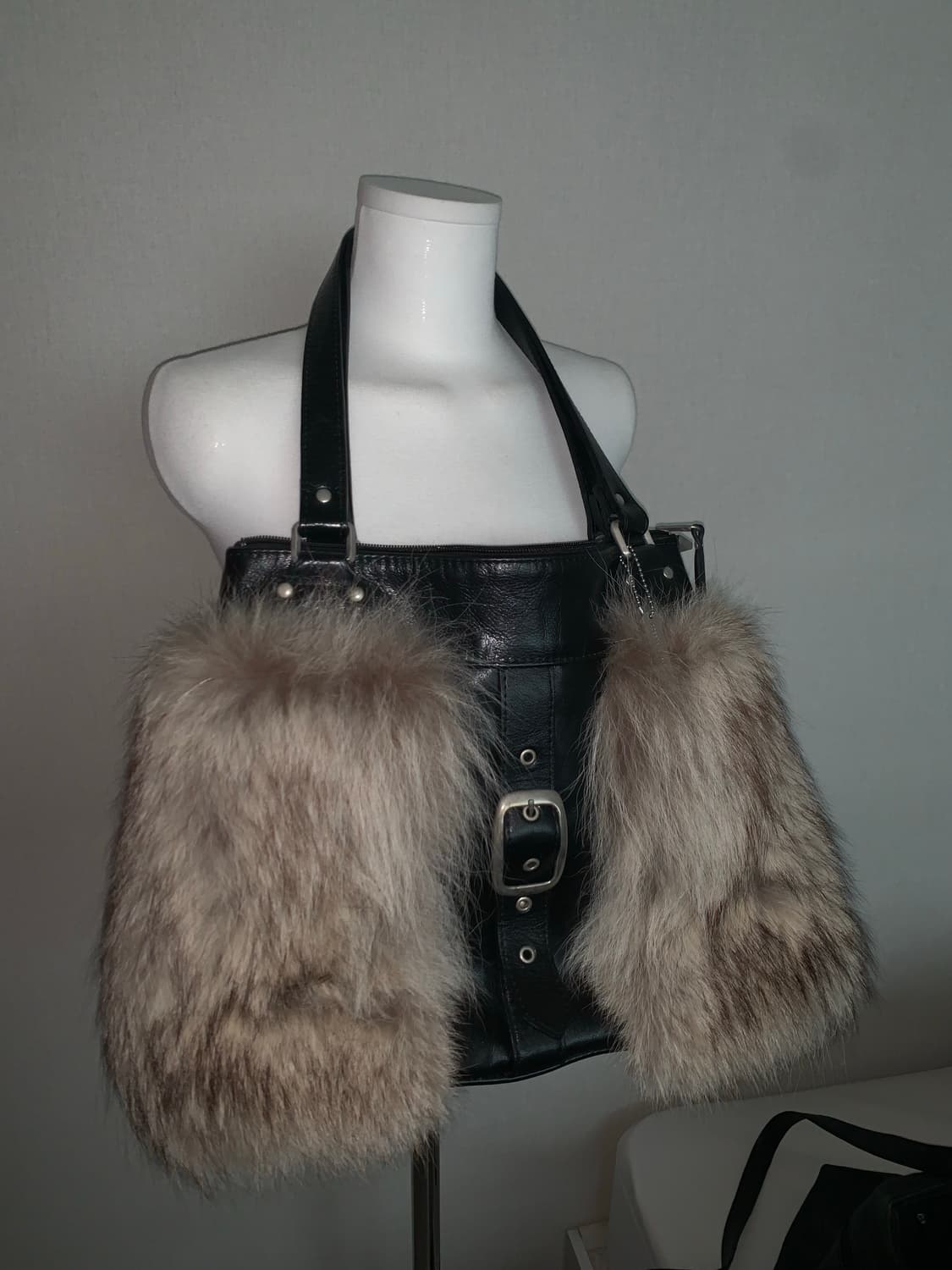 빈티지 퍼 가방 상품이미지1