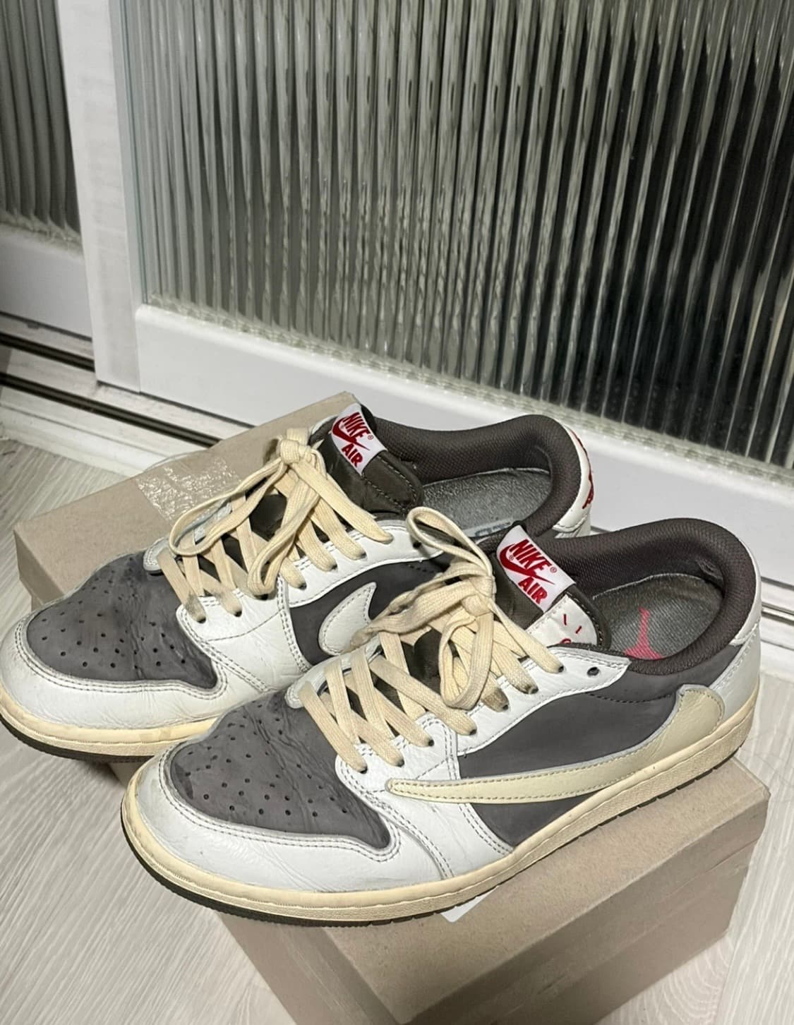 조던 트래비스 스캇 모카 40 상품이미지2