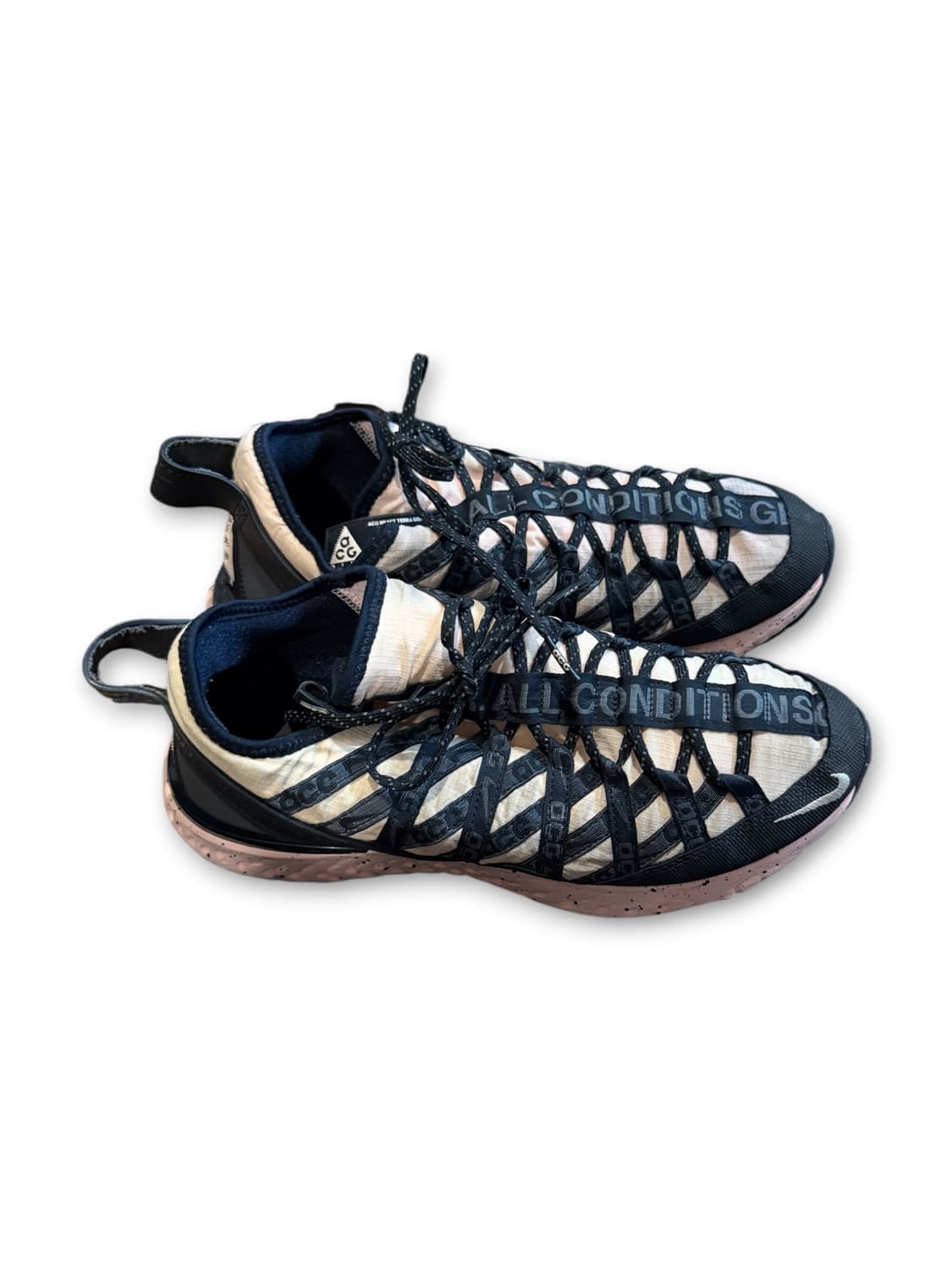 나이키 ACC 리액트 테라고비 상품이미지2