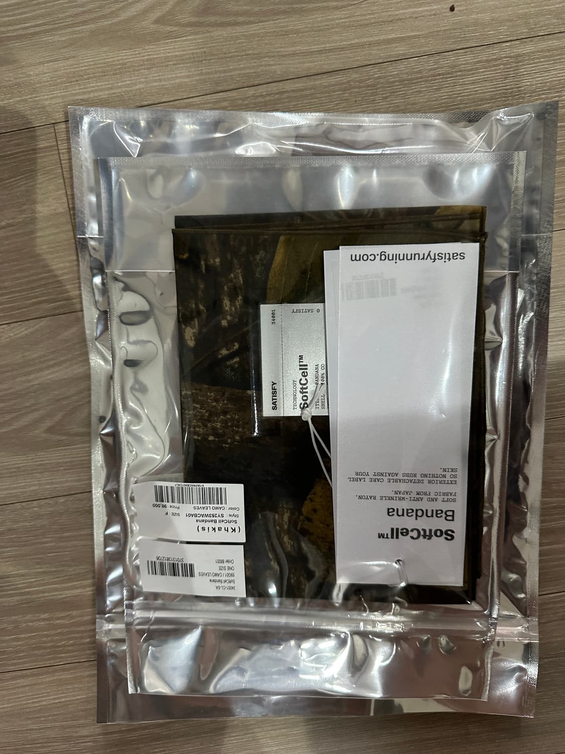 새티스파이 소프트쉘 반다나 카모 리프 상품이미지1