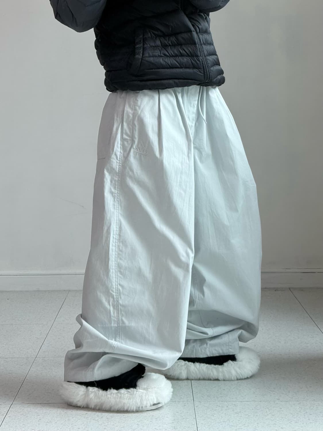 나이키 벌룬핏 아이보리 팬츠 상품이미지2