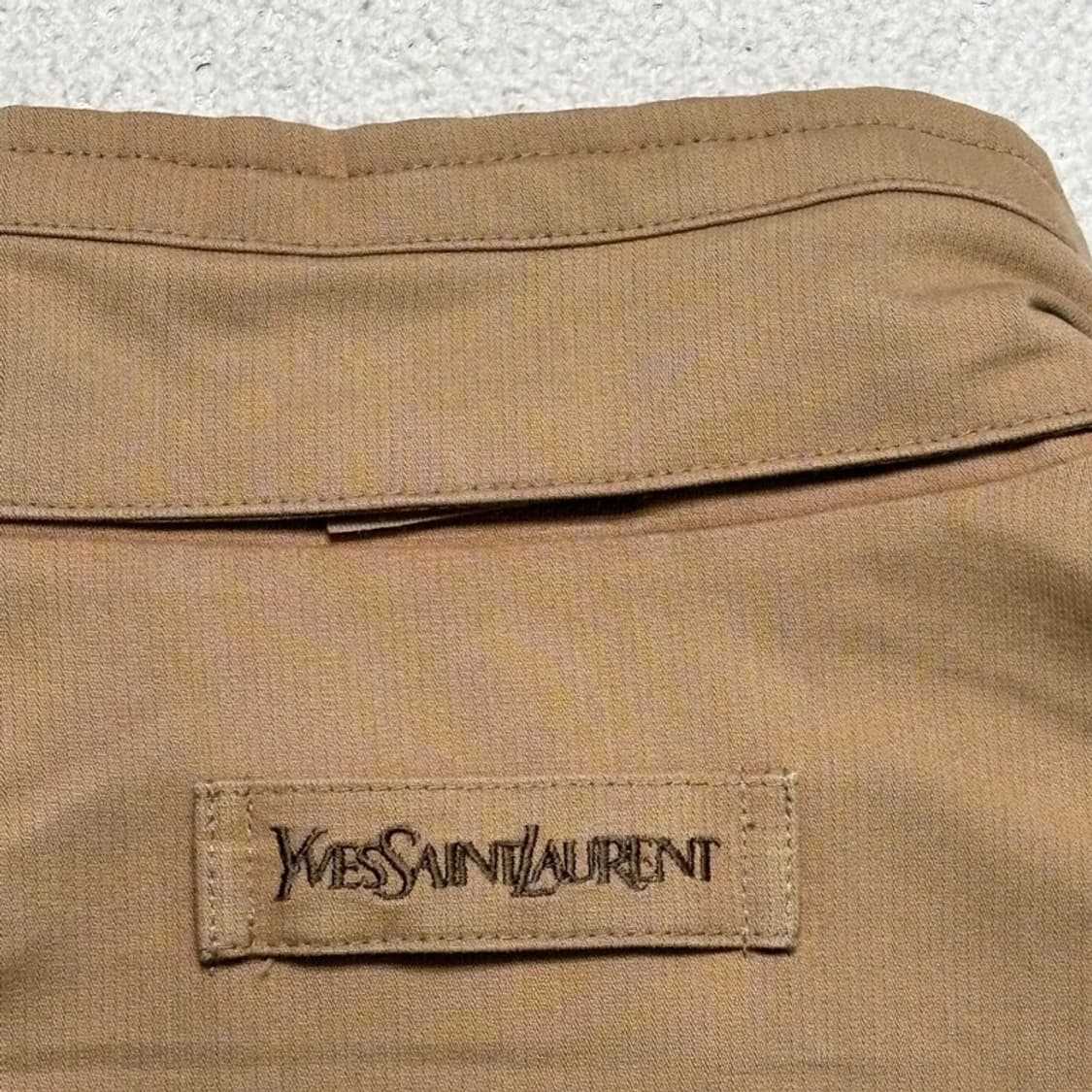 입생로랑 집업 자켓 베이지 105 상품이미지5