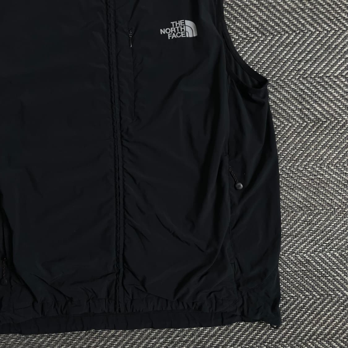 노스페이스 올드스쿨 블랙 나일론 후드 베스트 y 2994 상품이미지2