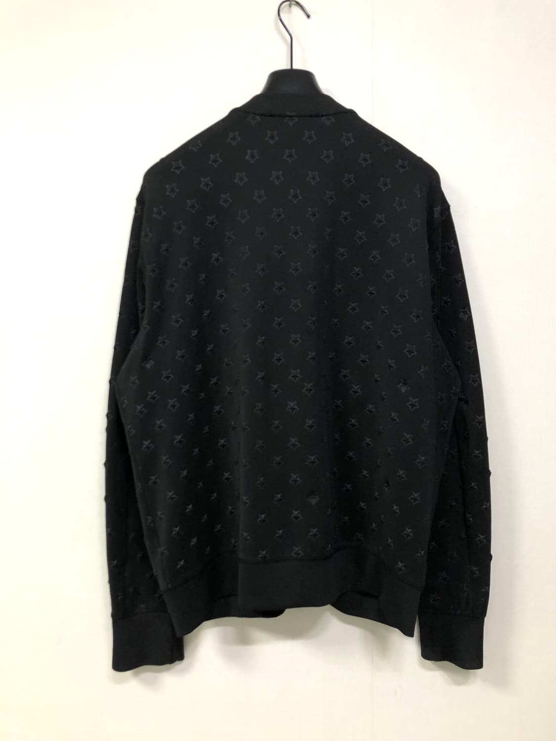 DIESEL 디젤 남성 입체 별 패턴 폴리 스판 봄버자켓 트랙탑 _ 블랙 상품이미지5