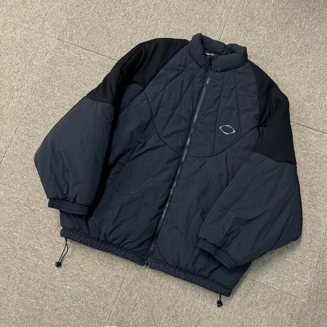 미스치프 롬버스 패딩자켓 상품이미지2