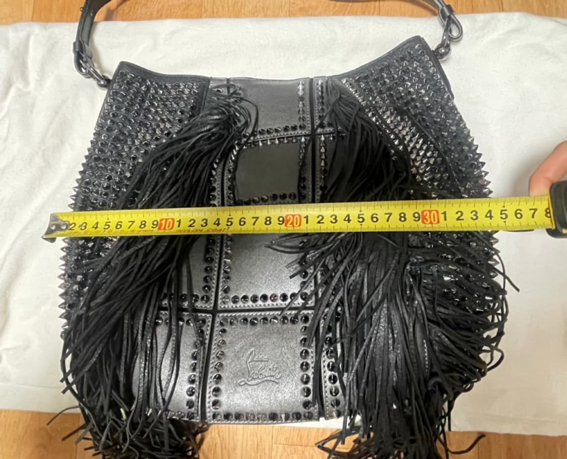 루부탱 프린지 스터드 숄더백 상품이미지8