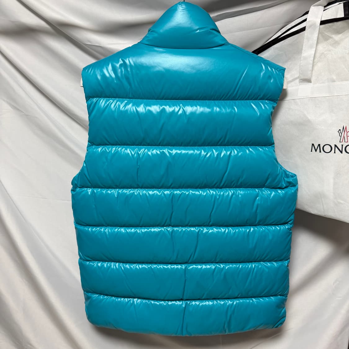 [1/정품] 몽클레어 tibb 티브 조끼패딩 민트 상품이미지4