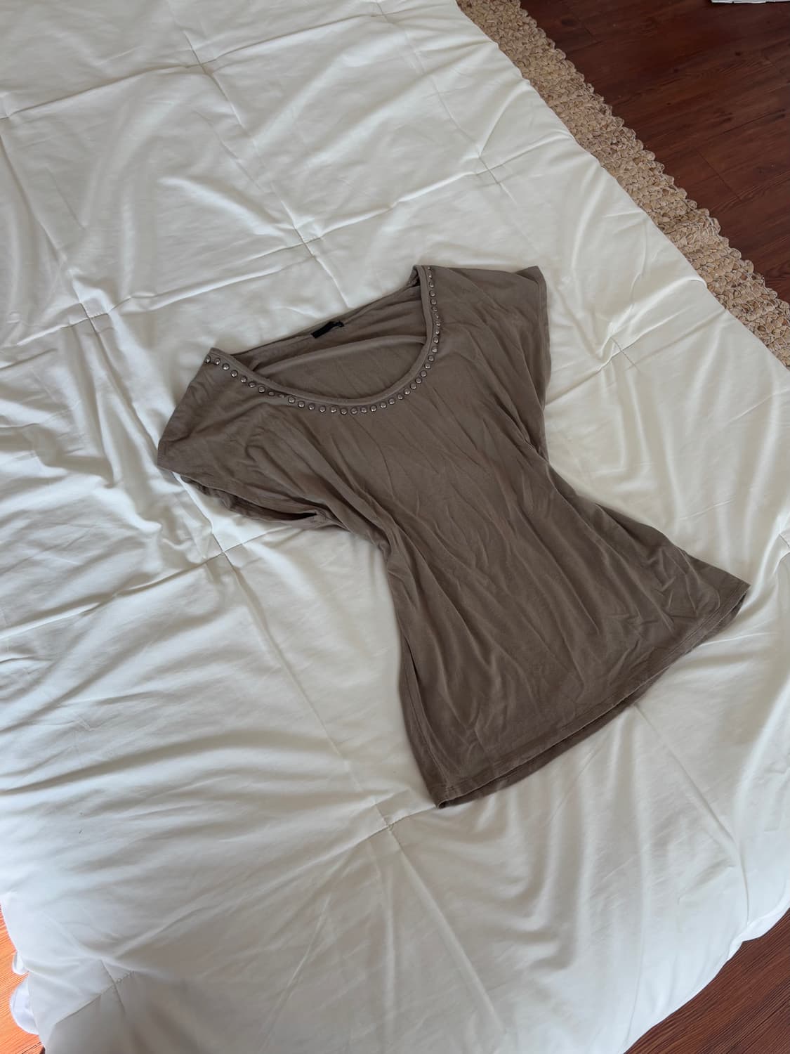 스터드 반팔 상품이미지1