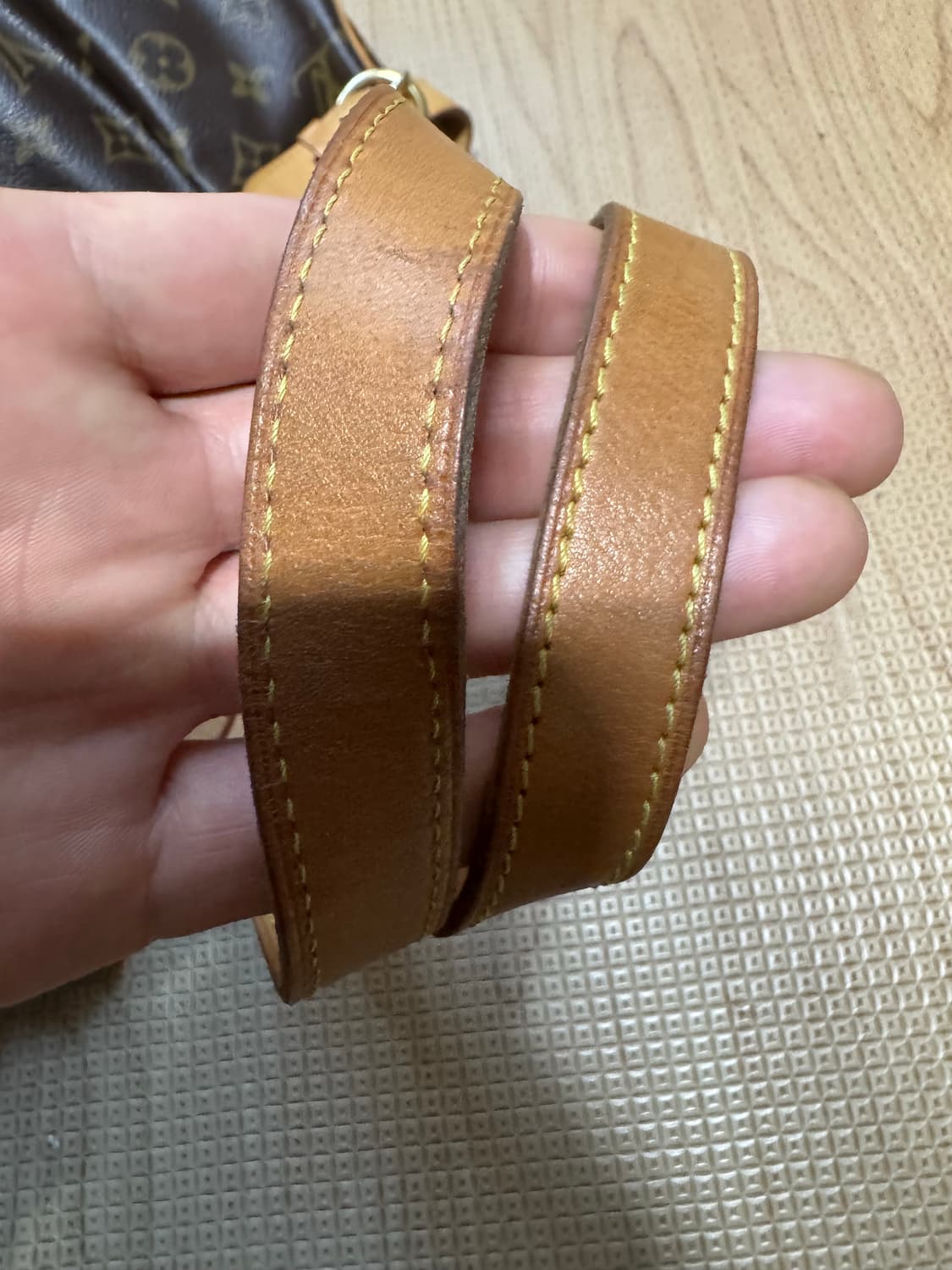 루이비통 베티놀즈 호리즌탈 숄더백 상품이미지6