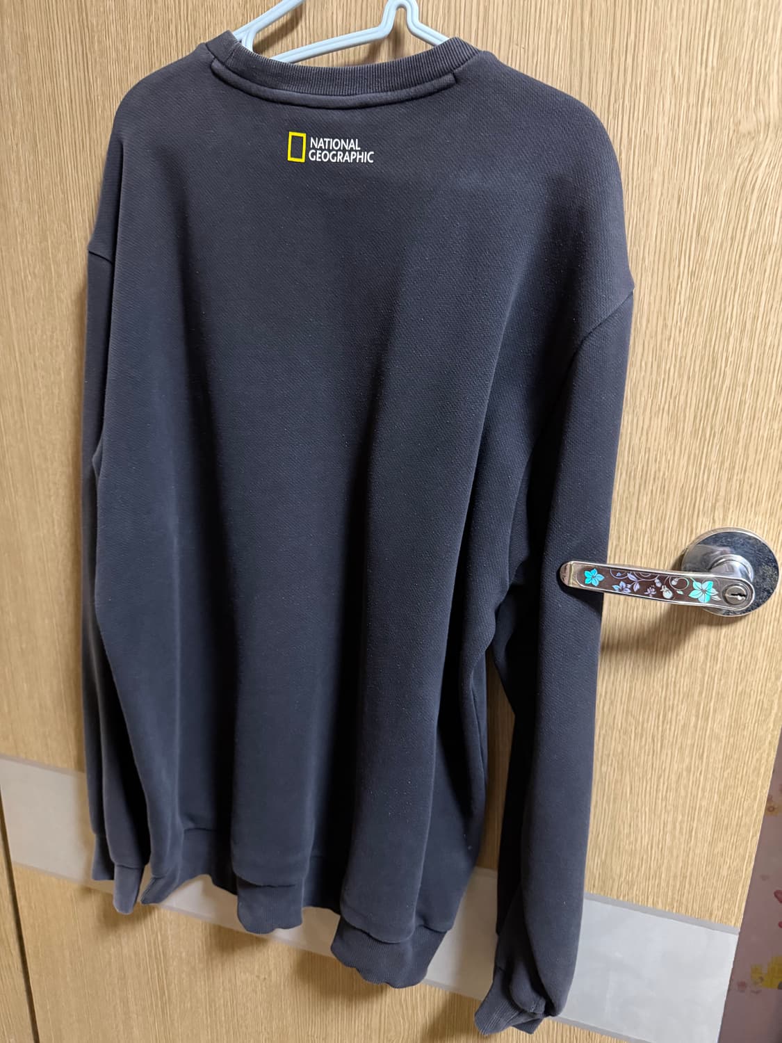 내셔널지오그래픽 맨투맨 115 상품이미지2