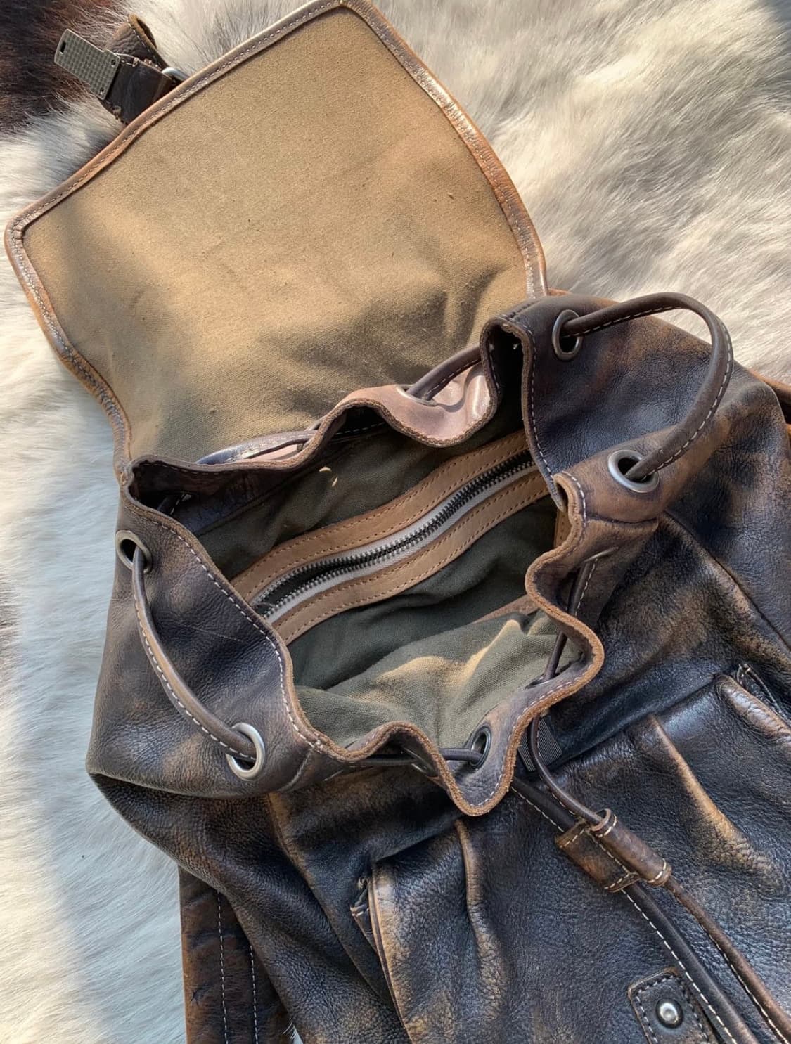 빈티지 레더 백팩 상품이미지4
