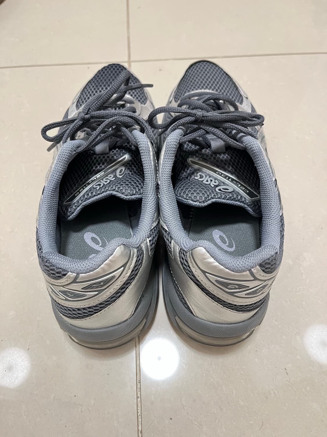 아식스 젤 1130 스틸 그레이 퓨어 실버(275) 판매 상품이미지4