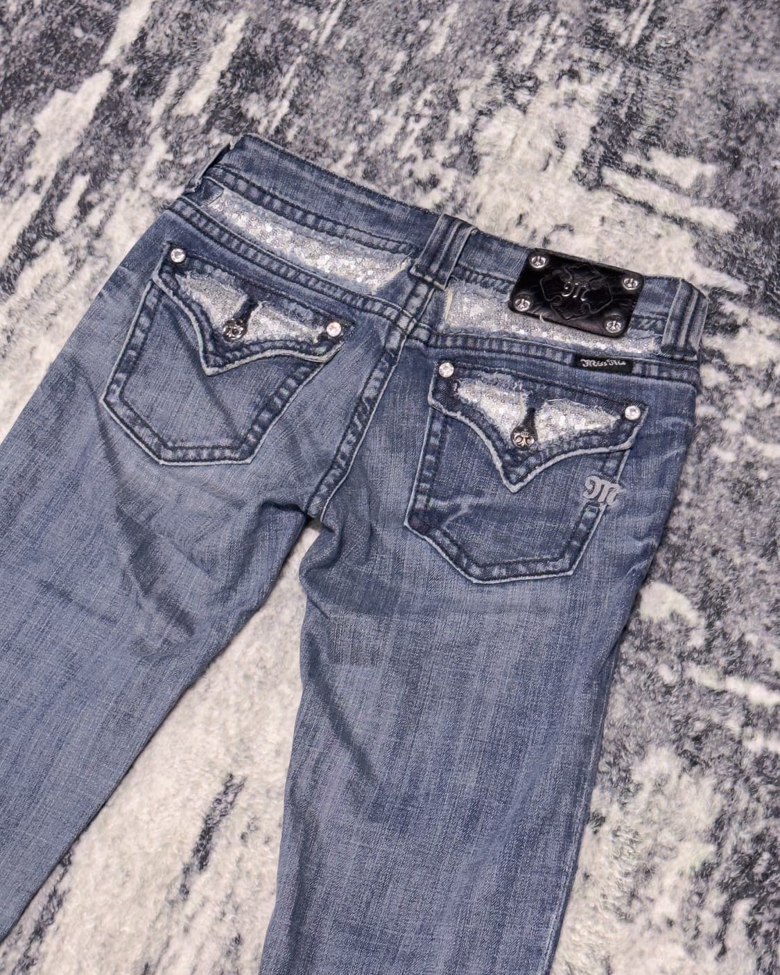 {Miss Me} Sequin Pocket Capri Jeans  상품이미지5