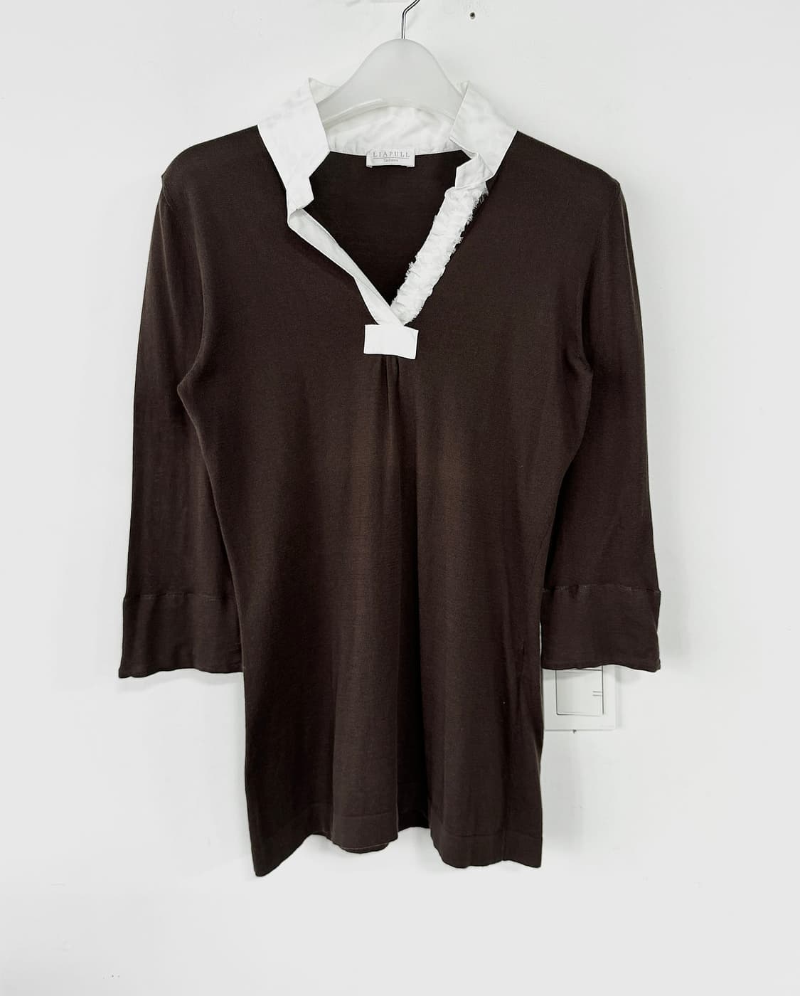 LIAPULL 투톤 오픈 칼라 니트 상품이미지1